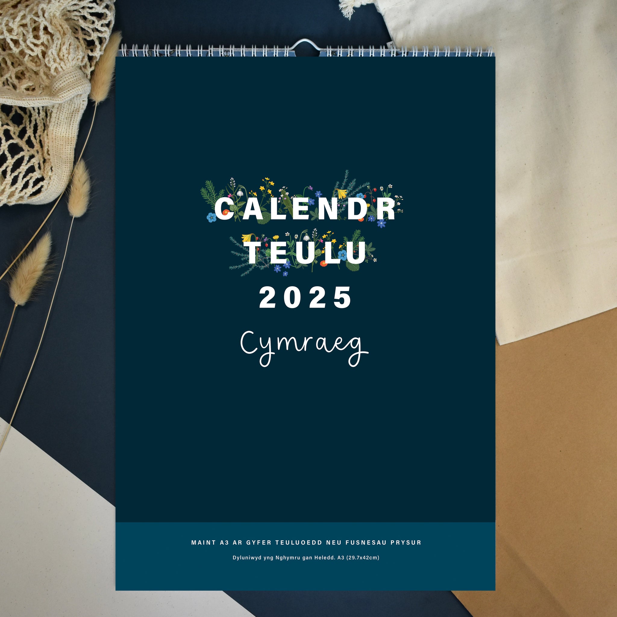 Calendr Teulu A3 Cymraeg Blodeuog 2025 | Welsh A3 2025 Family Calendar