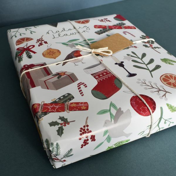 Papur Lapio Nadolig | Festive Welsh Wrapping Paper